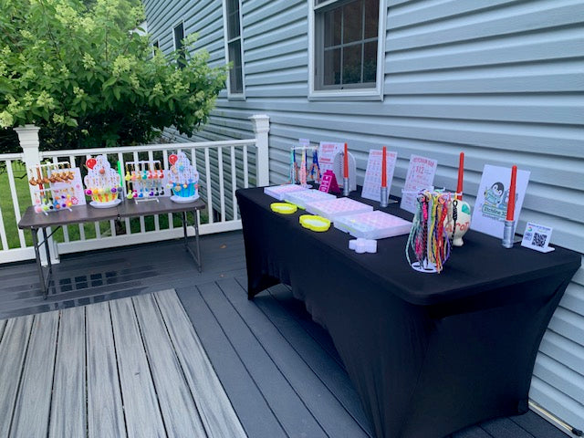 Interactive Etchline 3D Keychain Bar and Charm Bar with colorful 3D printed party favors